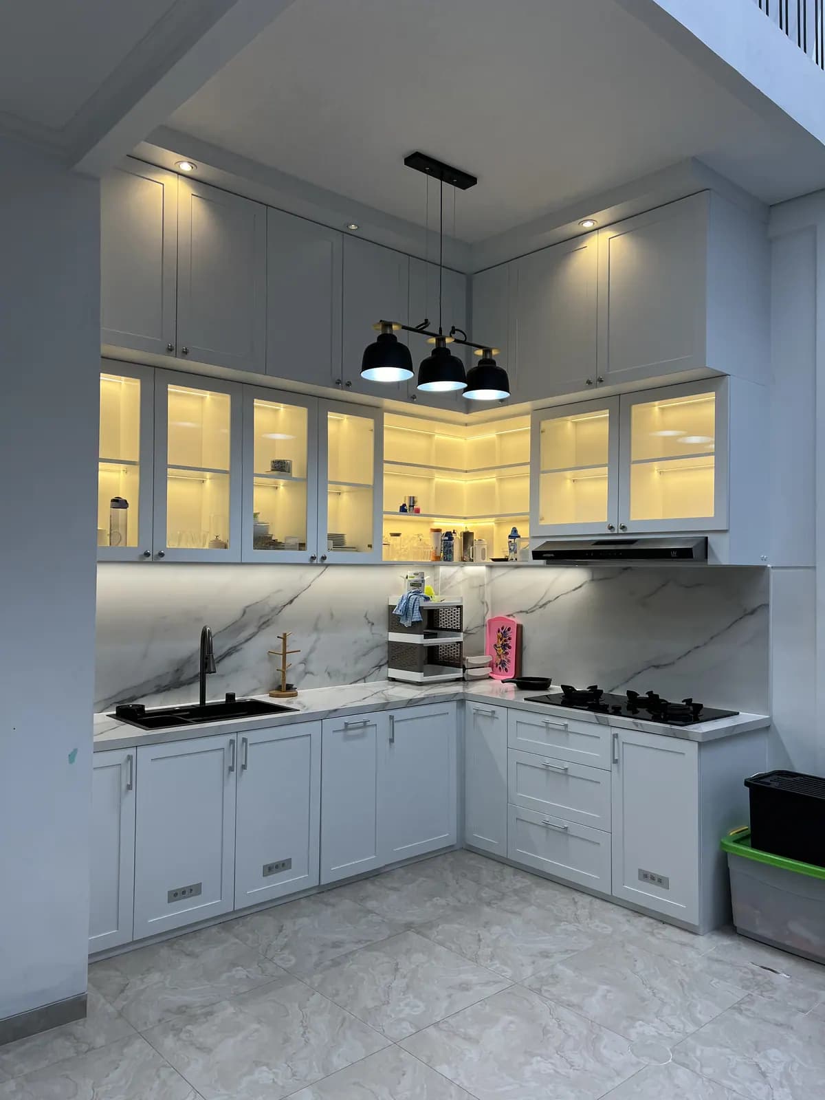 Kitchen Set & Pantry custom karya Niscala Furniture, finishing semi classic - detail 5