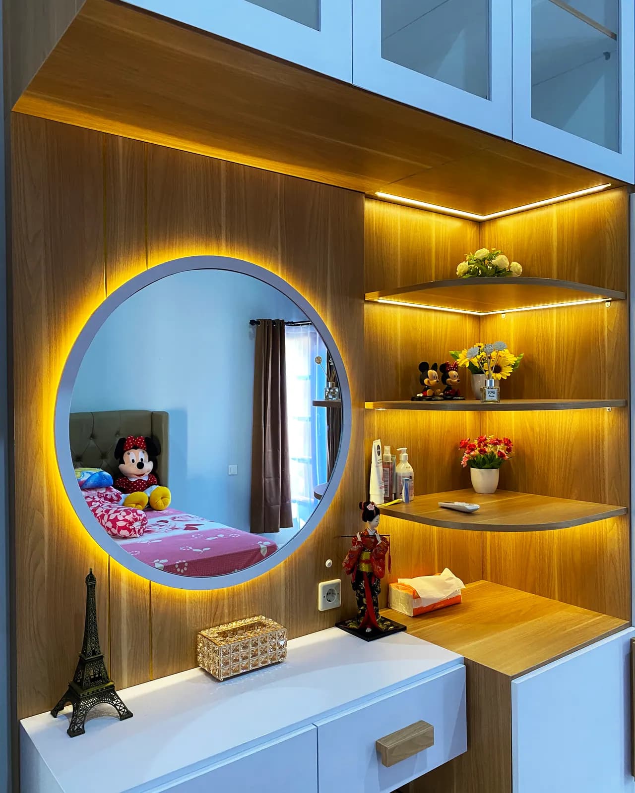 Lemari Pakaian Custom custom karya Niscala Furniture, di Subang, finishing semi & full home