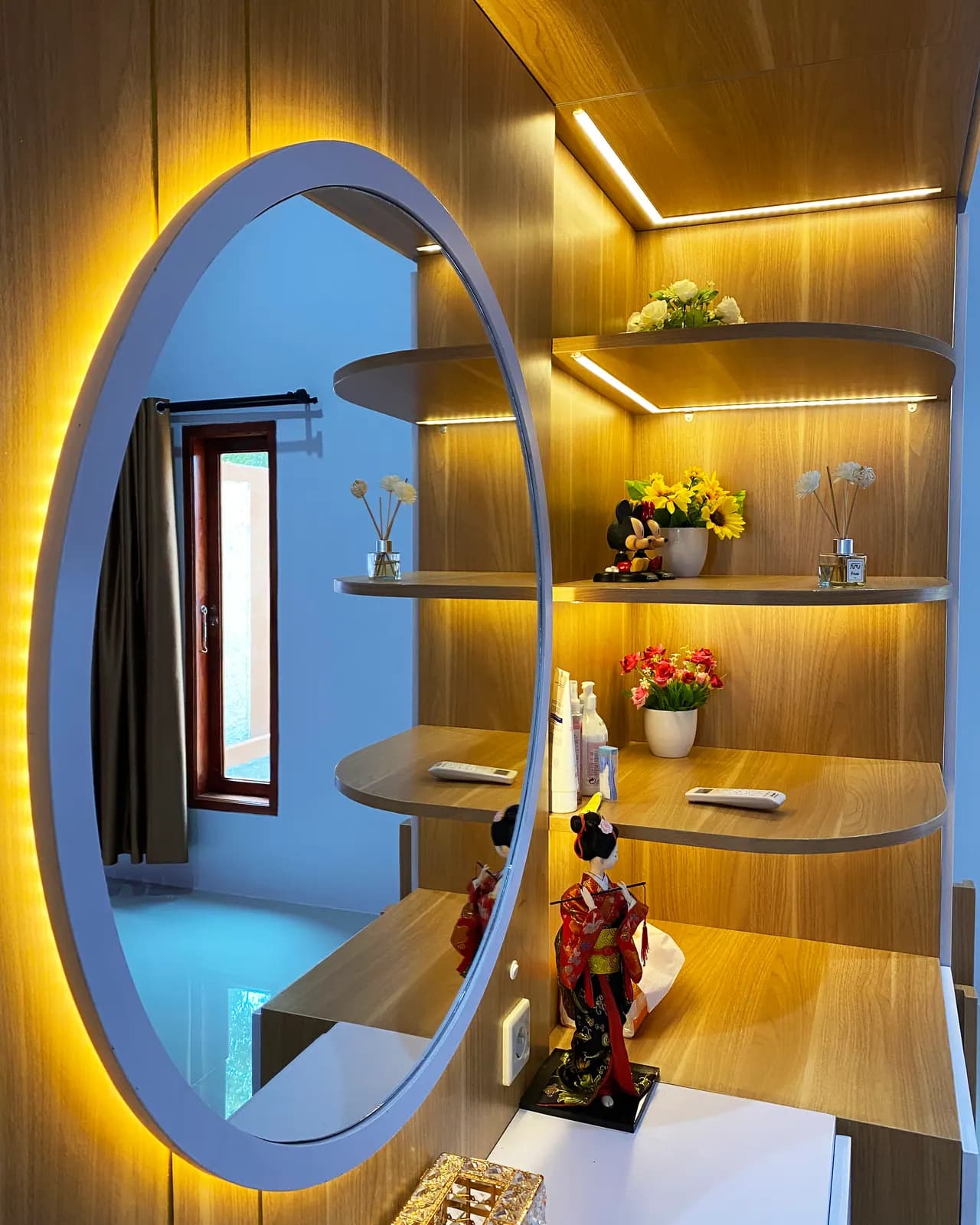 Lemari Pakaian Custom custom karya Niscala Furniture, di Subang, finishing semi & full home - detail 3
