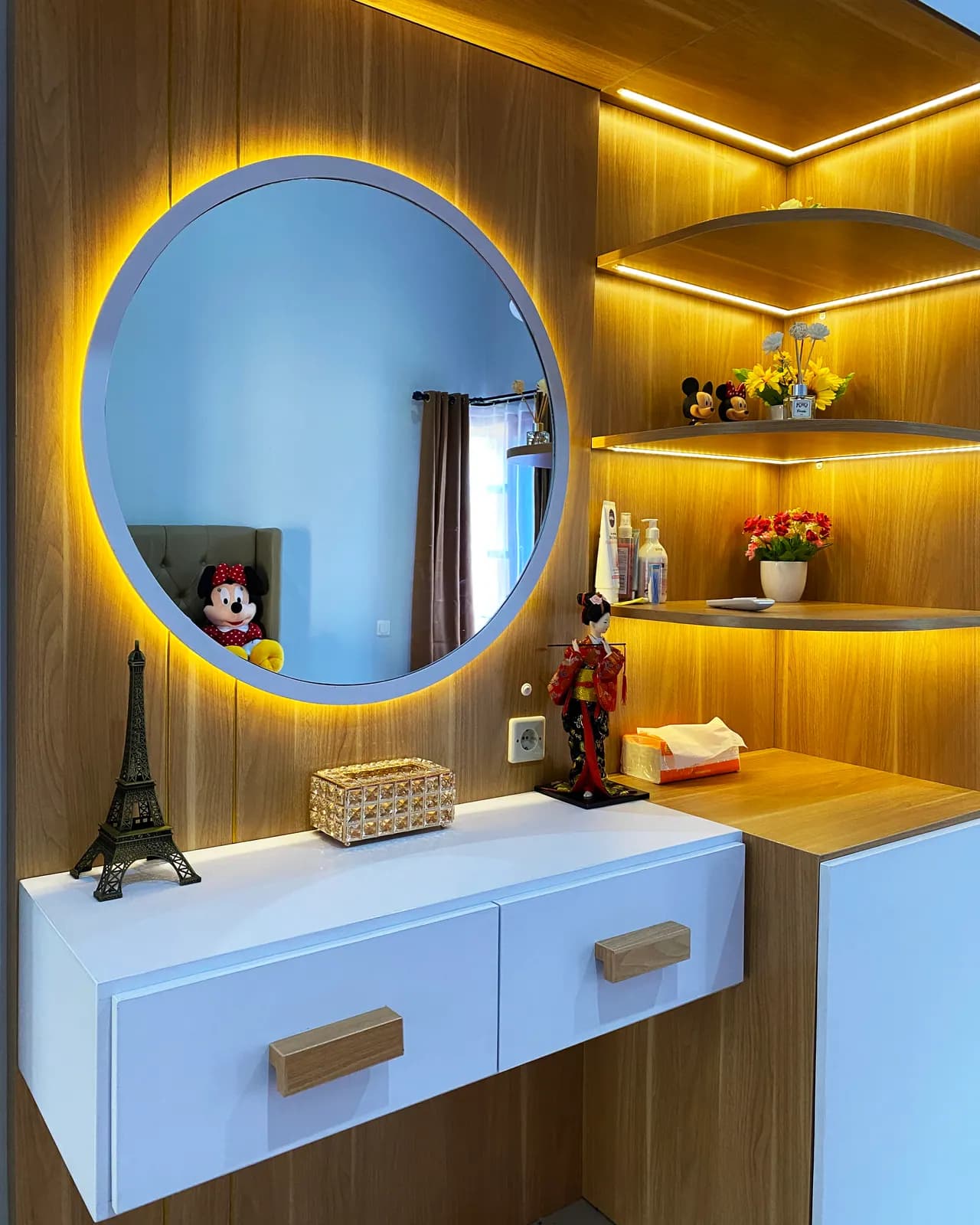 Lemari Pakaian Custom custom karya Niscala Furniture, di Subang, finishing semi & full home - detail 4
