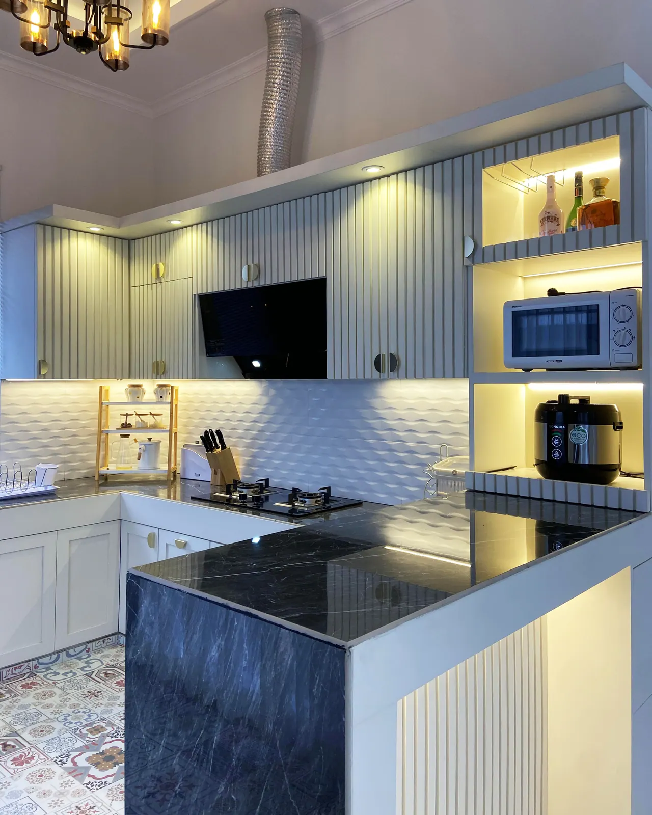 Detail kabinet atas kitchen set Soreang